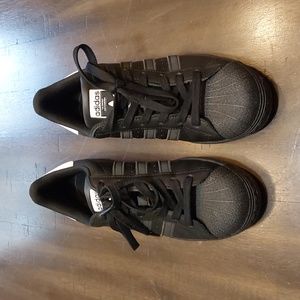 Adidas sneakers NWOT size 6 $49.00 #124